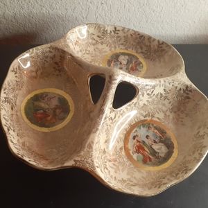 GORGEOUS Antique Empire England Shelton Ivory 9" Divided Bowl.